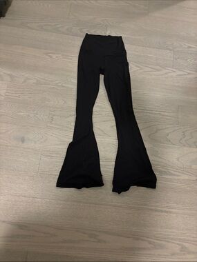 Aerie black real me high rise crossover super flare leggings